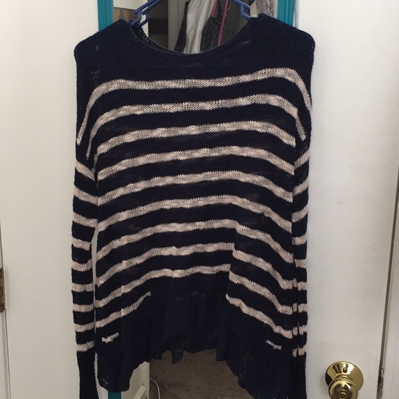 A blue and white striped blouse with lace. - Picture 1 of 3